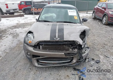 2013 Mini Hardtop Cooper z USA, uszkodzony, nr VIN WMWSU3C56DT373292